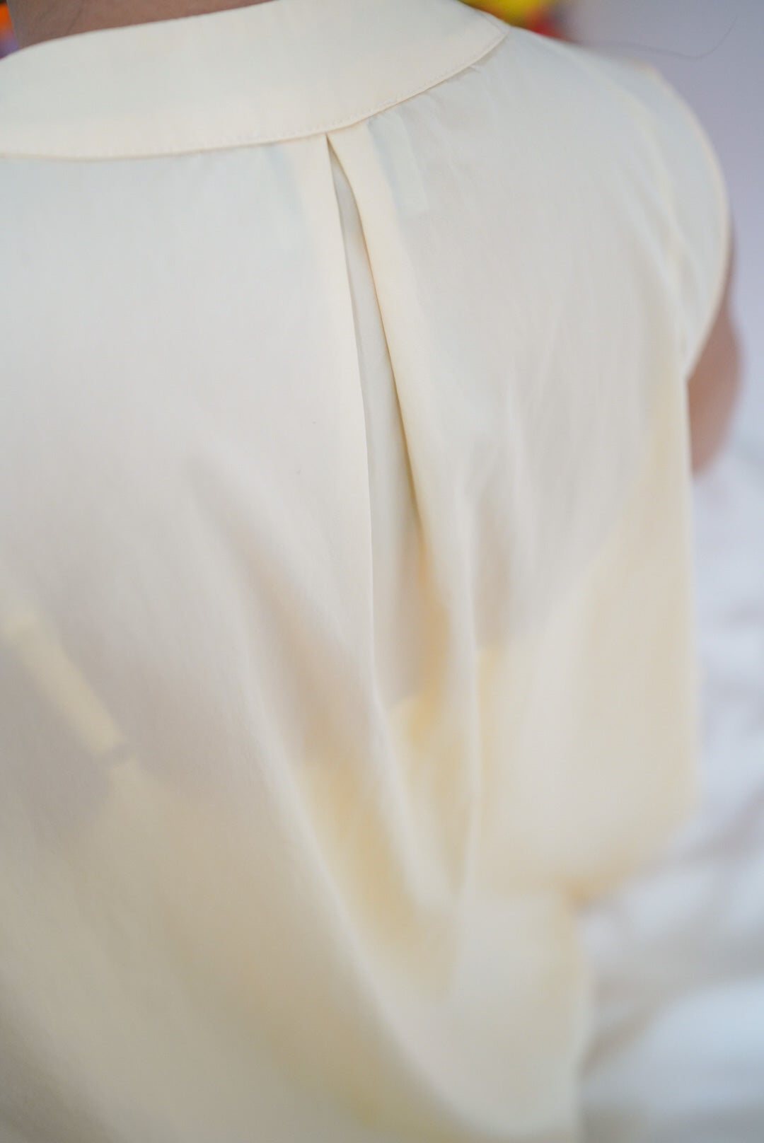 Elsie vest (pale yellow)