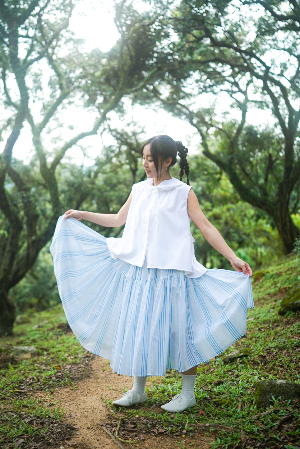 Elsie vest (white)
