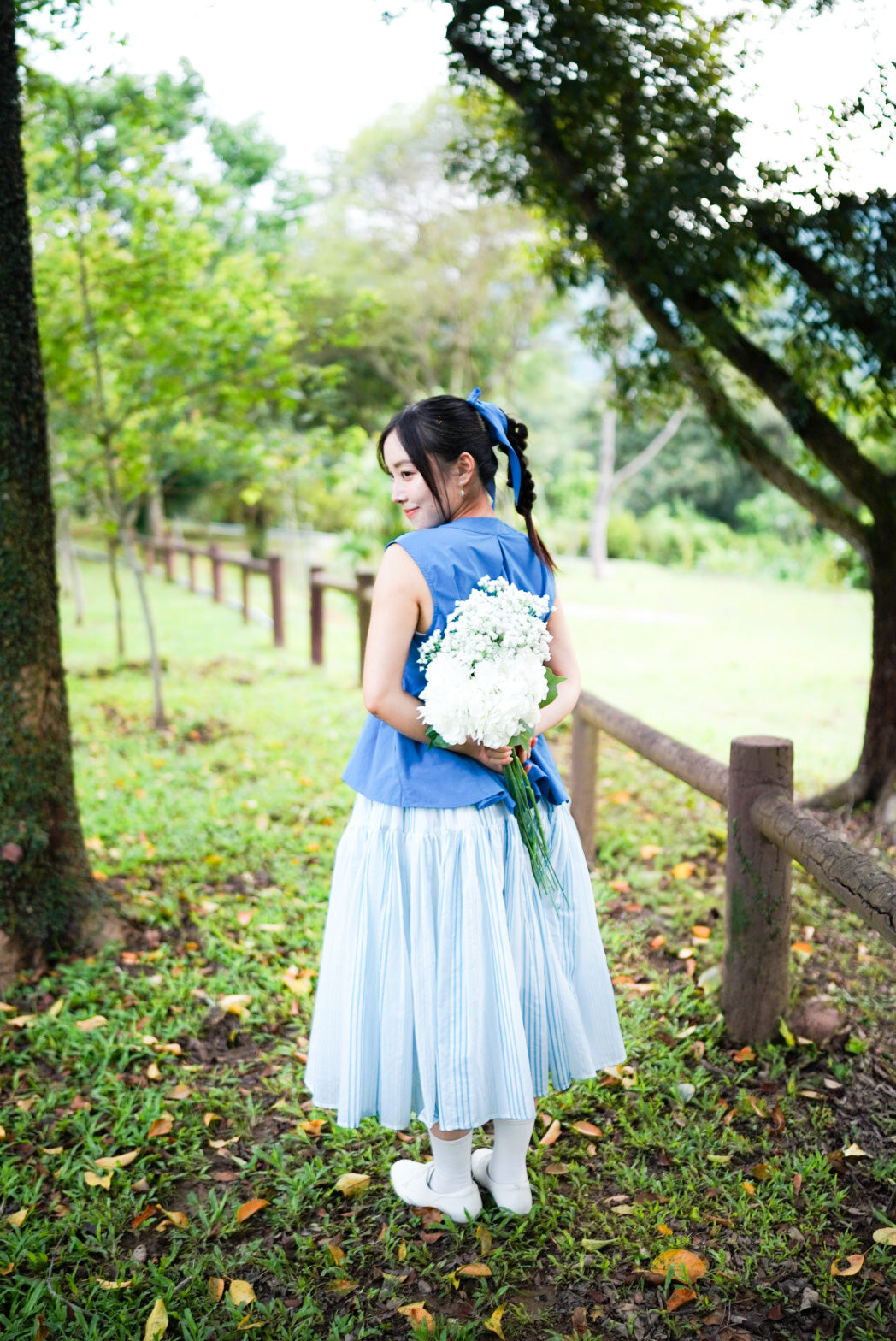 Elsie vest (blue)
