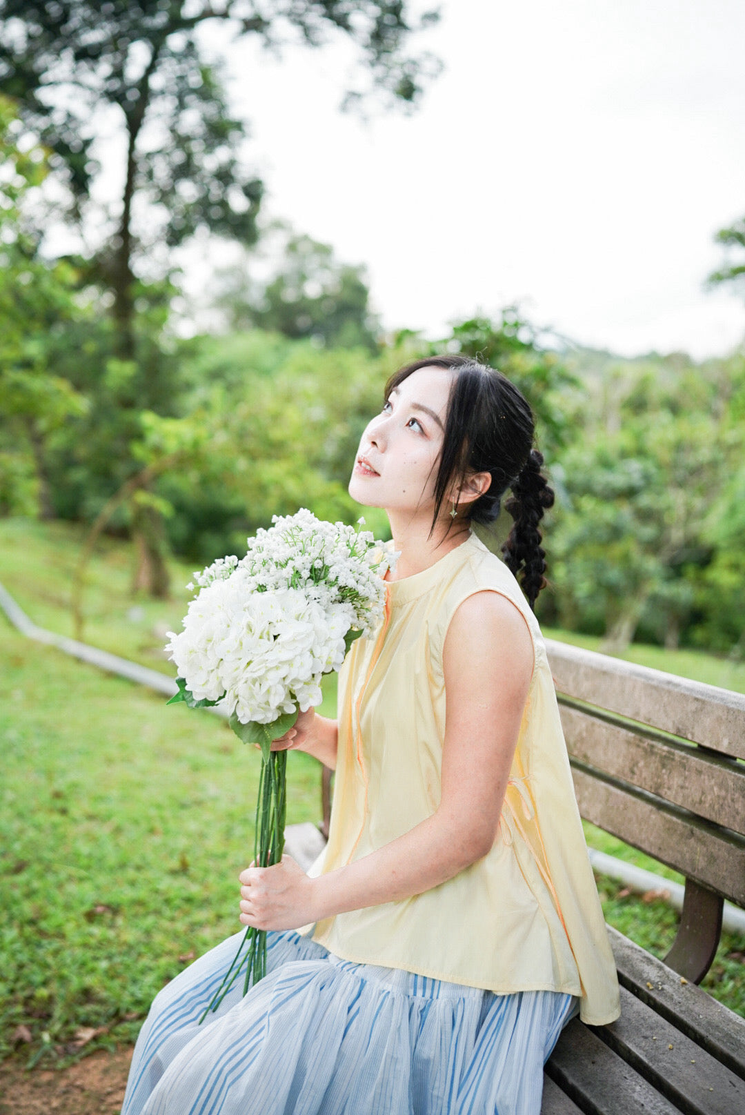 Elsie vest (pale yellow)