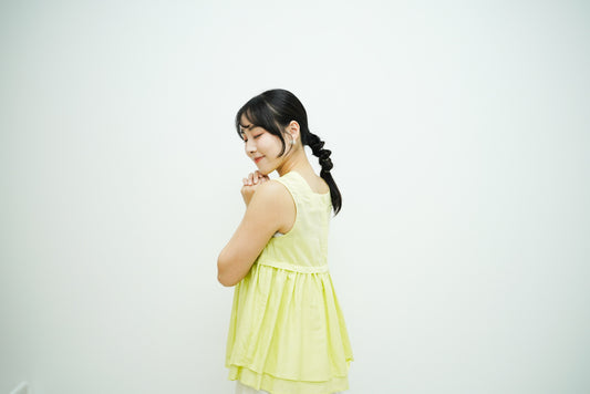 Norellie Vest (light yellow)
