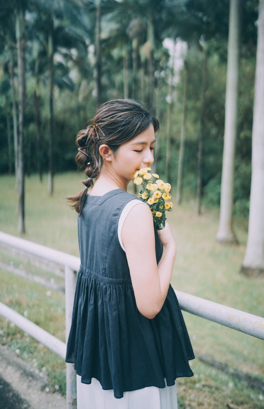 Eartha gathered top(dark navy)